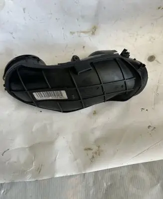 BMW 7 F01 F02 F03 F04 Air intake hose/pipe 7807493 586509