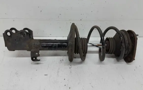 Toyota Prius (XW20) Front shock absorber with coil spring 4851047061