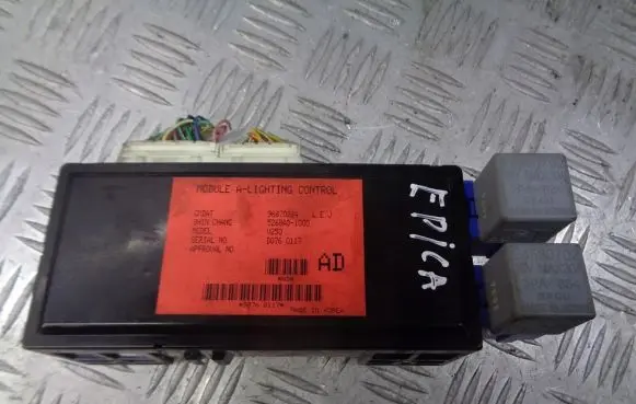 Chevrolet Epica Light module LCM 96870284