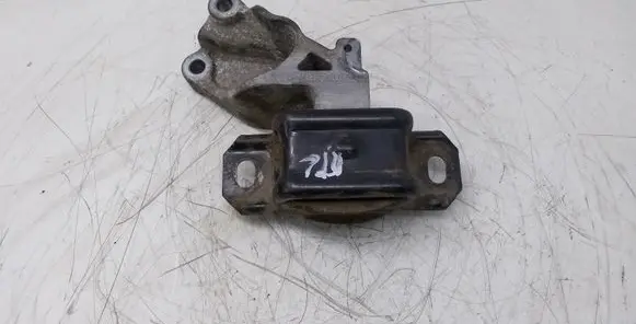 Smart ForTwo II Engine mount bracket A1322200145
