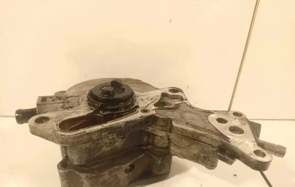 Volkswagen PASSAT B6 Fuel injection high pressure pump 038145209H 060110C