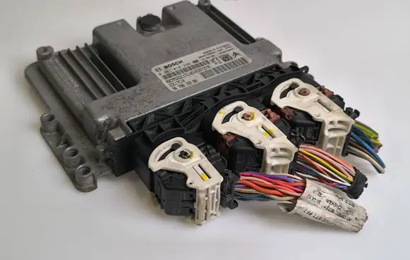 Peugeot 308 Engine control unit/module 9666729580 9678818280 0281018228