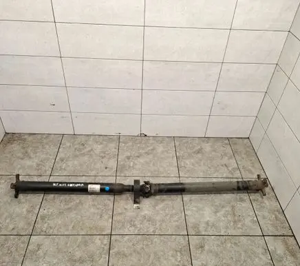 Mercedes-Benz E A207 Middle center prop shaft A2044101416