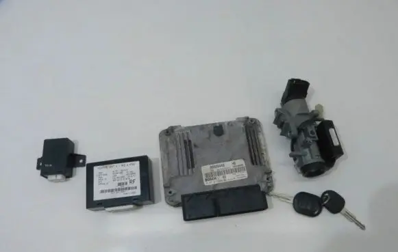 Chevrolet Lacetti Engine control unit/module ECU 0281013600 IMPRK609377