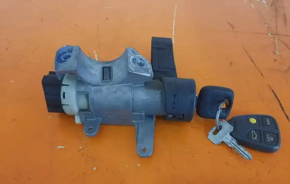 Volvo S80 Ignition lock 9169572