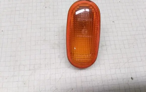 Mitsubishi Galant Front fender indicator light