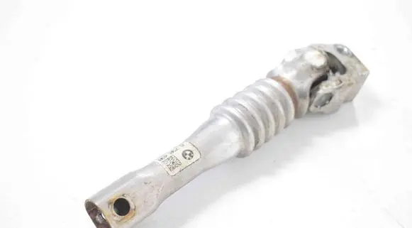 BMW 5 GT F07 Steering column universal joint 6790490