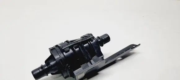 Nissan Qashqai J12 Electric auxiliary coolant/water pump 212001517R 2120000Q0F