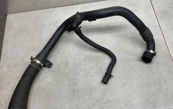 Opel Meriva A Intercooler hose/pipe 55354956 55354959