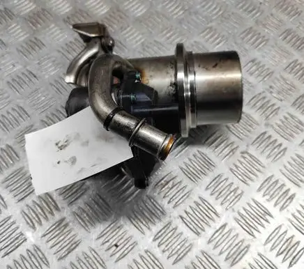 Skoda Superb B8 (3V) EGR valve cooler 04L131512D