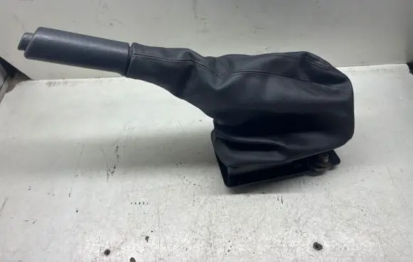 Renault Trafic II (X83) Hand brake release handle 8200415115 93854507