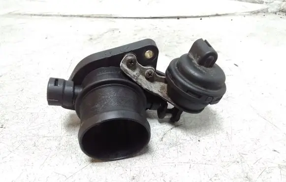 Renault Scenic II - Grand scenic II Throttle valve 11231554
