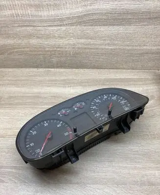 Volkswagen Golf IV Speedometer (instrument cluster) 1J0920802E 1035100002