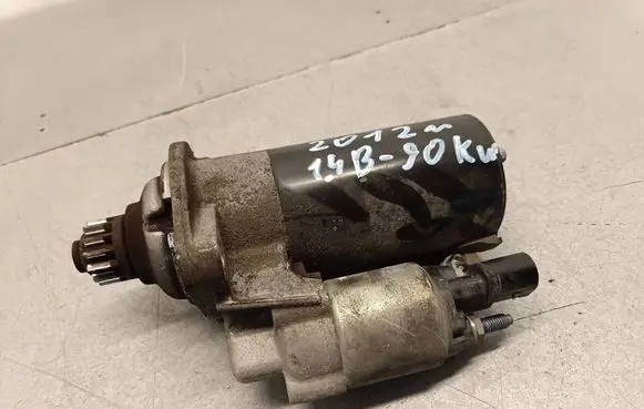 Volkswagen PASSAT B7 Starter motor 0001142003 02Z911023 20110124