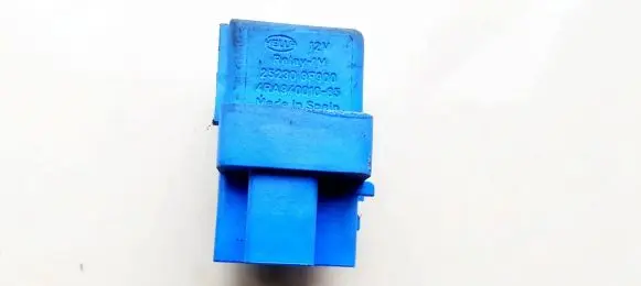 Nissan Primera Other relay 252309F900 4RA940010-65