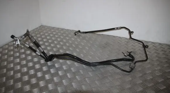 Volkswagen Crafter Air conditioning (A/C) pipe/hose A9068301215 9068301215
