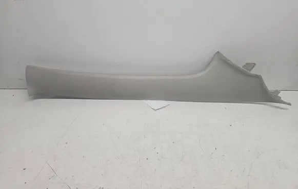 Peugeot 107 (A) pillar trim 622110H020