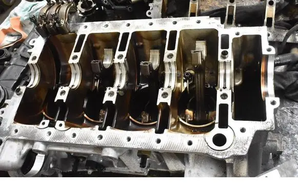 BMW 5 F10 F11 Engine block N20B20B