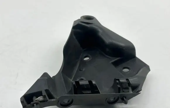 Volvo XC60 Front bumper mounting bracket 30764618 BP8BA