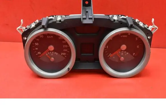 Renault Megane II Speedometer (instrument cluster) 8200364023C