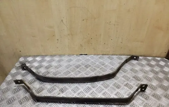 Hyundai ix35 Fuel tank mounting bracket 