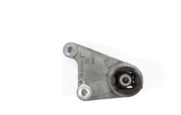 Mazda CX-3 Rear differential mounting bracket K6805