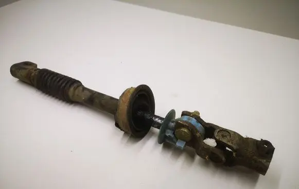 Nissan Navara D40 Steering column universal joint