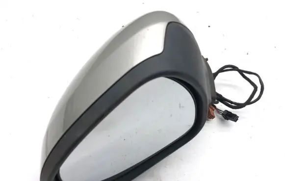 Peugeot 207 Front door electric wing mirror 