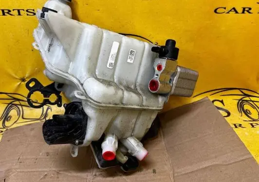 Tesla Model 3 Water pump 108824800D 109701600D