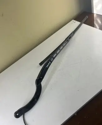 Jaguar XF X250 Front wiper blade arm