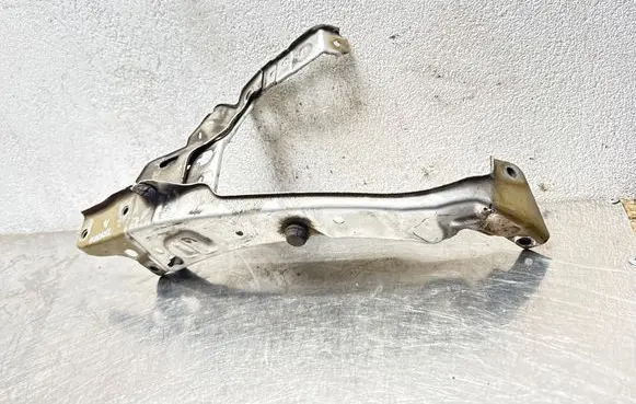 Opel Zafira B Headlight/headlamp mounting bracket 13110788