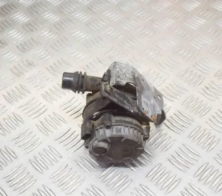BMW 4 F32 F33 Electric auxiliary coolant/water pump 0392824062 8635766