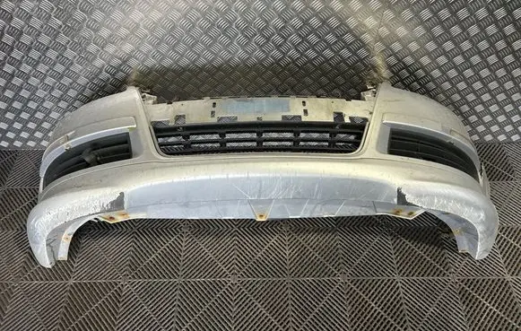 Volkswagen PASSAT B6 Front bumper 3C0805903B