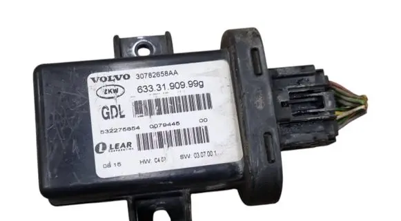 Volvo V70 Light module LCM 30782658AA