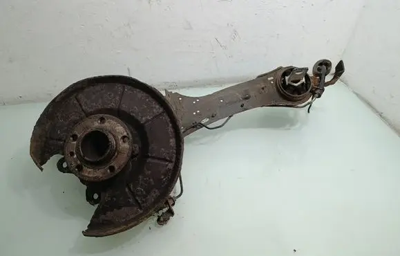 Volvo V70 Rear wheel hub spindle/knuckle 