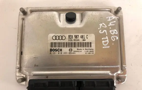 Audi A4 S4 B6 8E 8H Engine control unit/module 8E0907401C 0281010493