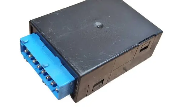 BMW 3 E36 Window wiper relay 06L7L090 61358366381