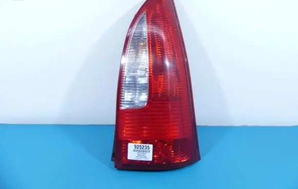 Mazda Premacy Rear/tail lights IMPRK925235