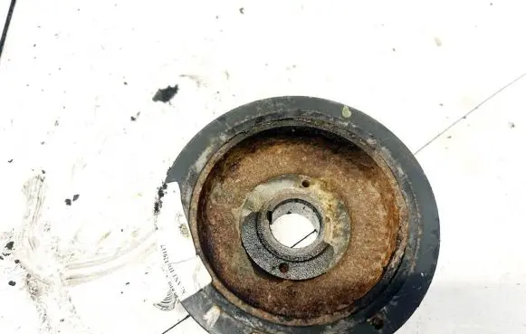 Peugeot 405 Crankshaft pulley