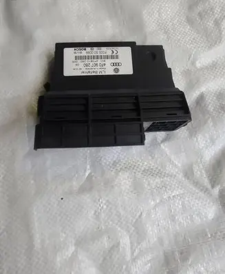 Audi A6 S6 C6 4F Other control units/modules 4F0907280 F005S00099 4E0910280