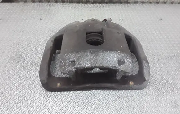 BMW 7 E65 E66 Front brake caliper