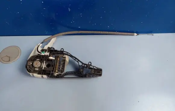 BMW 7 G11 G12 Front door exterior handle/bracket 51217387861 7377241