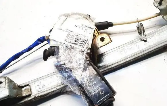 Mazda MX-3 Front door window regulator motor 3630161377