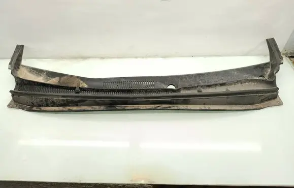 Hyundai Santa Fe Wiper trim 861502B000