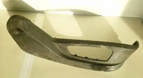BMW X5 E70 Rear seat side bottom trim 0005673032 8357611