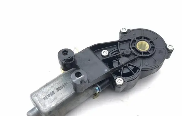 Mercedes-Benz ML W164 Seat adjustment motor 0390203211