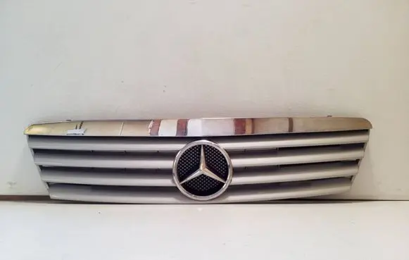 Mercedes-Benz A W168 Front grill A1688801283 1688801283