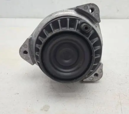 BMW 7 F01 F02 F03 F04 Engine mount bracket G2038310