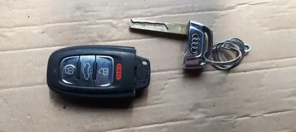 Audi A4 S4 B8 8K Ignition key/card 8K0959754BB