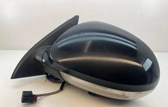 Volkswagen PASSAT B6 Front door electric wing mirror 3C0857933